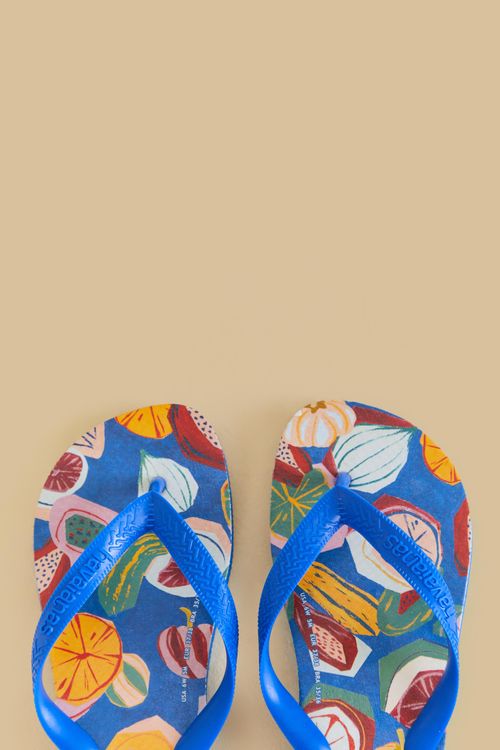 323083_43035_2-HAVAIANAS-ESTAMPADAS-SALADA-DE-FRUTAS