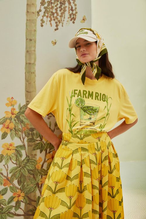 338893_07456_1-T-SHIRT-MEDIA-ESTAMPADA-FARMRIO-CAIPIRINHA